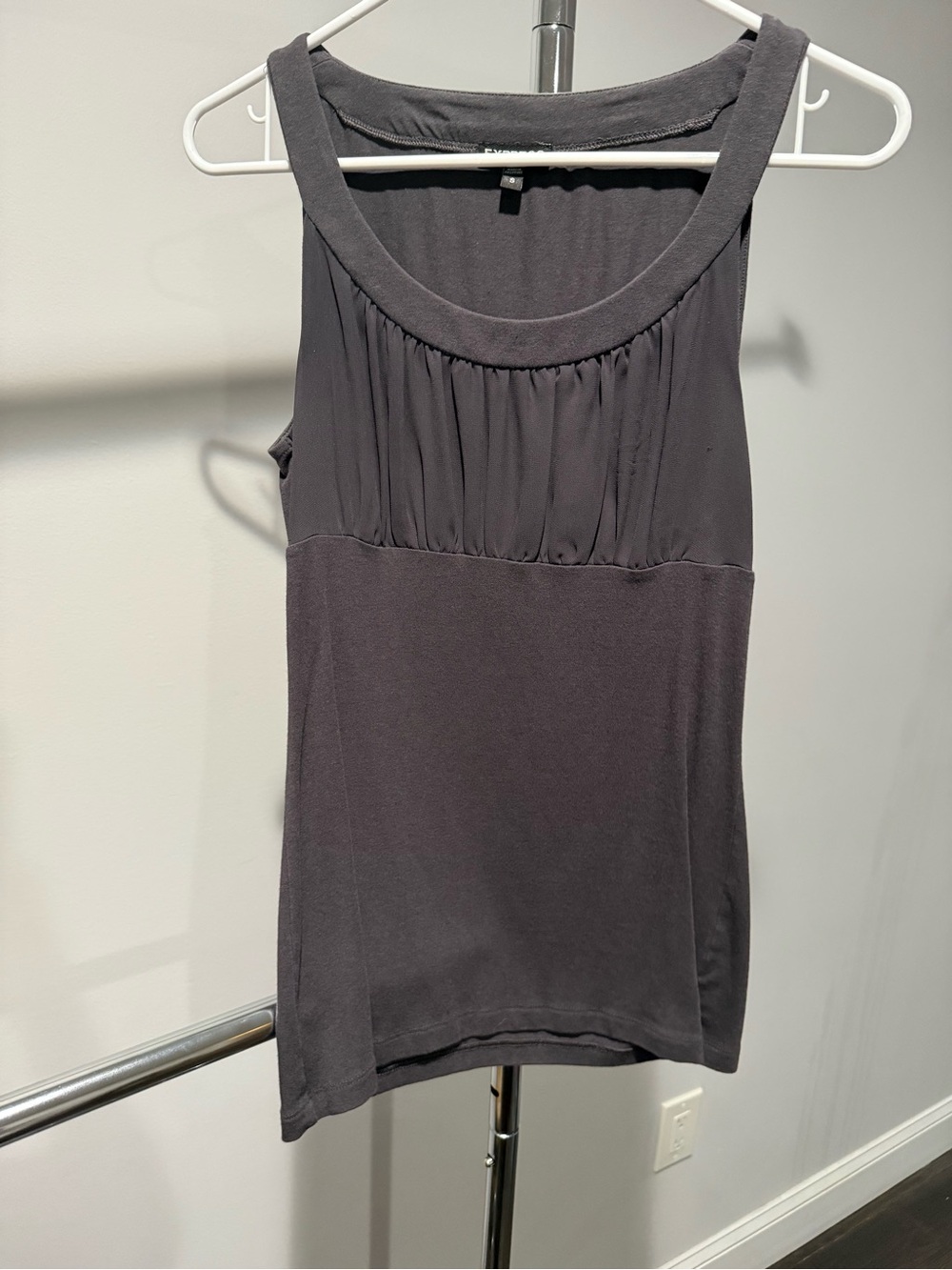 Express Scoop Neck Tank Top in Charcoal
